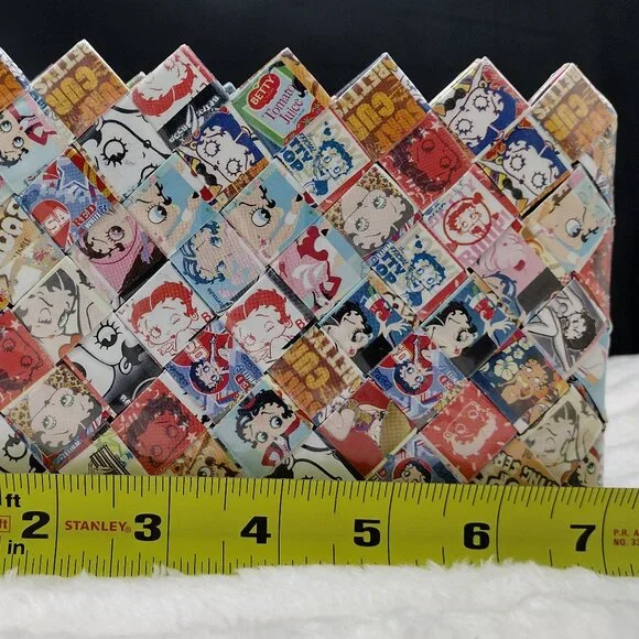Betty Boop Woven Clutch / Wristlet – Nahui Ollin | Y2K Pop Art & Eco Friendly - Picture 3 of 6